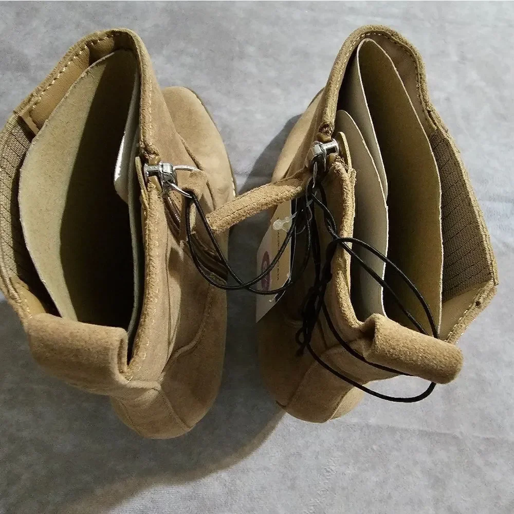 Women's Solita Western Boots Size 6‎